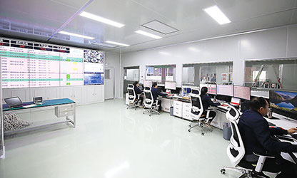 央媒持續(xù)關(guān)注 虹潤(rùn)再增信心--新華社客戶端專題報(bào)道巜福建順昌虹潤(rùn)儀表的國(guó)產(chǎn)化之路》，生動(dòng)描述虹潤(rùn)公司近年走過的成功之路